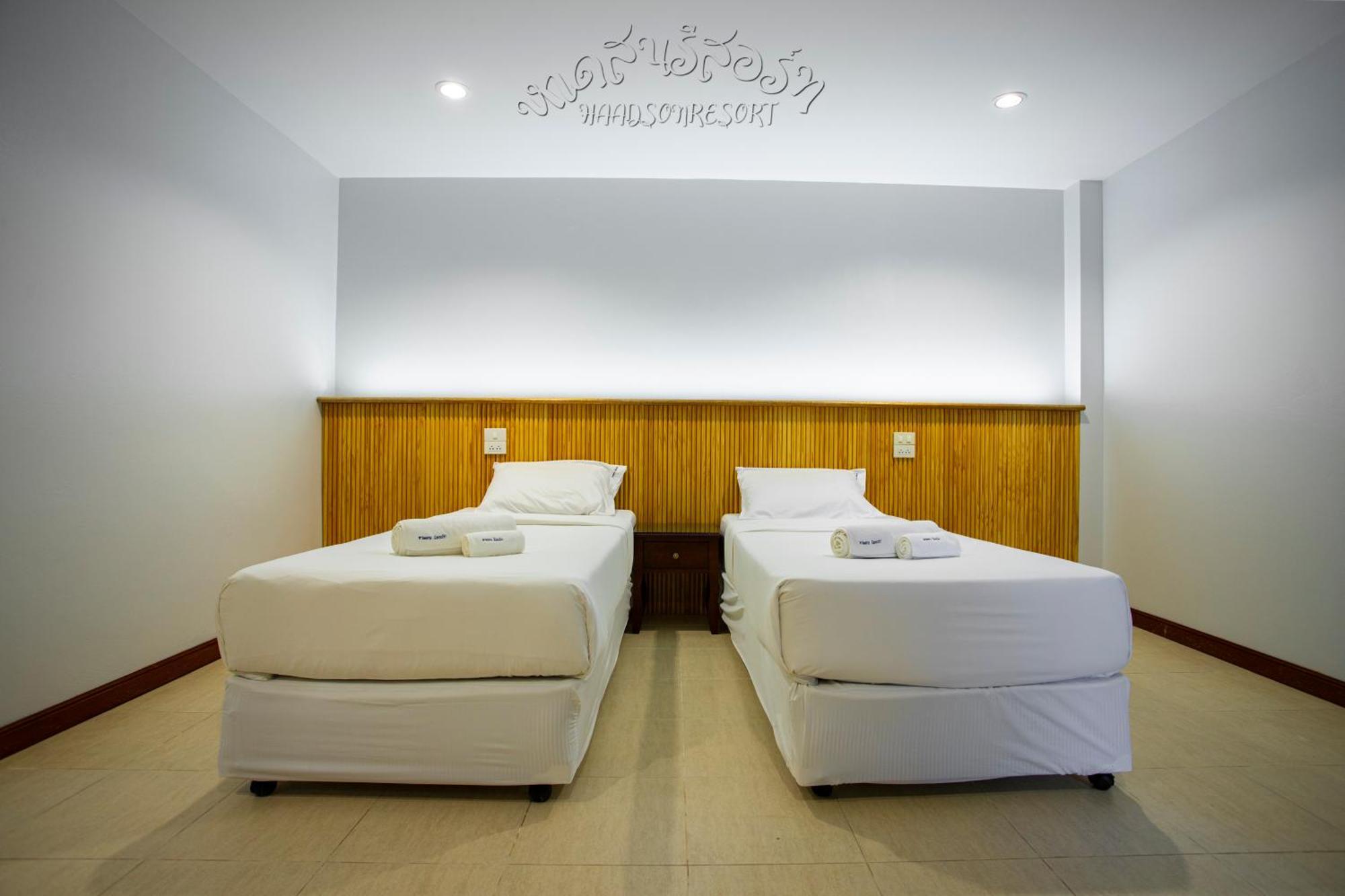 Haadson Resort Bang Saphan Noi Exterior photo