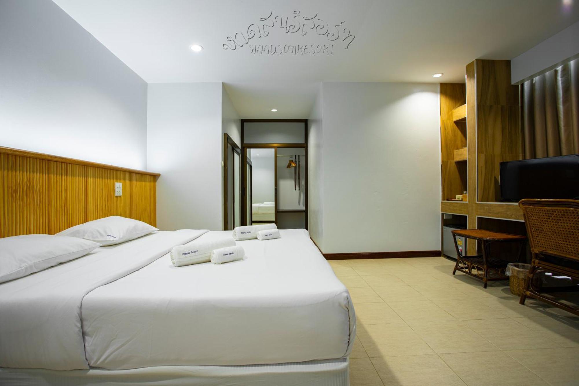 Haadson Resort Bang Saphan Noi Exterior photo